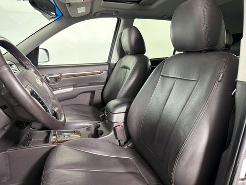 Used 2012 Hyundai Santa Fe Limited FWD image 4