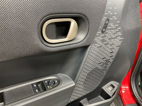 Certified 2025 MINI Cooper S image 19