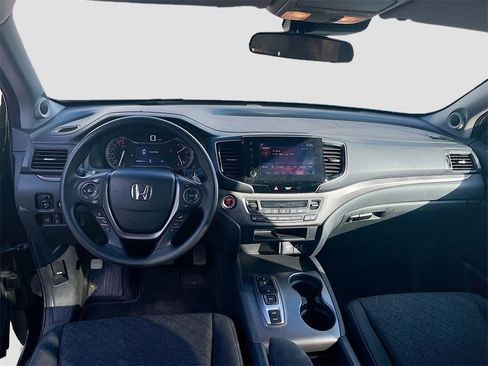 Used 2023 Honda Ridgeline Sport image 20