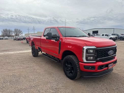Used 2024 Ford F350 XLT w/ XLT Premium Package image 9