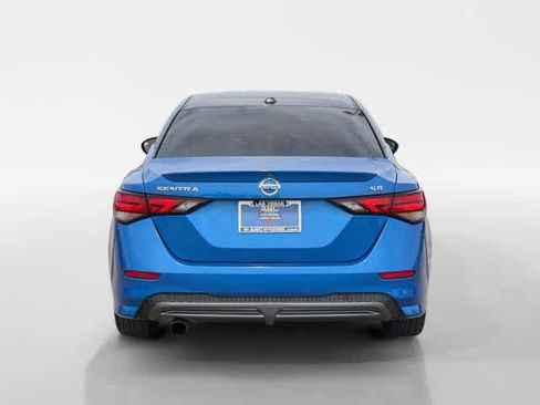 Used 2022 Nissan Sentra SR w/ SR Premium Package image 4