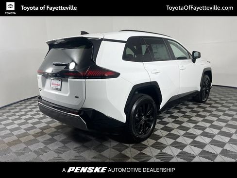 Used 2026 Toyota RAV4 SE AWD/4WD image 5