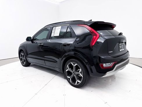 Certified 2024 Kia Niro SX Touring image 14