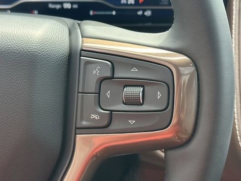 Used 2024 Chevrolet Tahoe High Country w/ Premium Package image 31