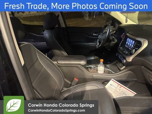 Used 2023 GMC Acadia Denali w/ Black Diamond Edition image 10