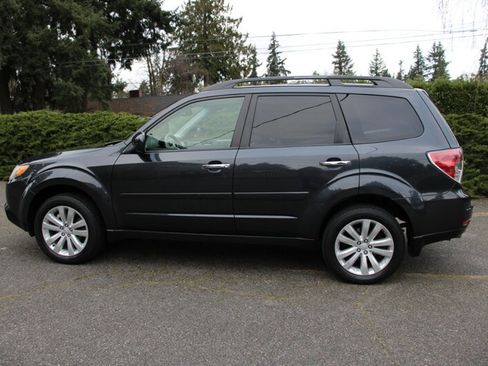 Used 2012 Subaru Forester 2.5X Limited image 14