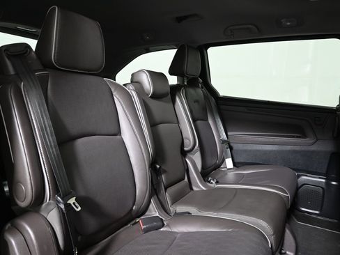 Used 2023 Honda Odyssey Elite image 37