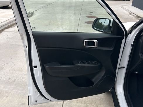 New 2026 Hyundai Venue SEL image 6