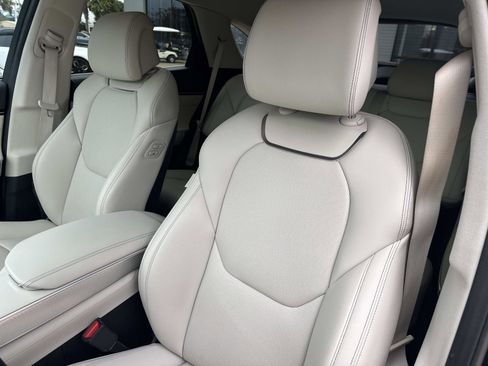 Used 2023 Genesis GV70 2.5T w/ Select Package image 21