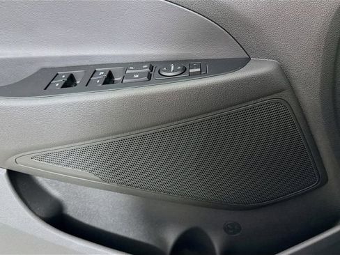 Used 2021 Hyundai Tucson SEL w/ Cargo Package image 15