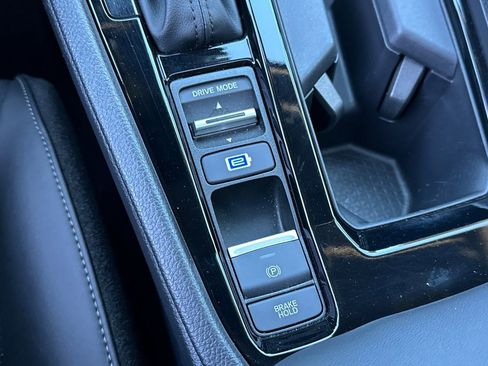 Certified 2025 Honda Accord EX-L image 34