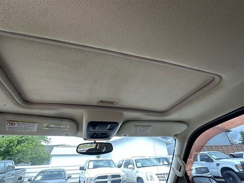 Used 2004 Ford Explorer Eddie Bauer AWD/4WD image 24