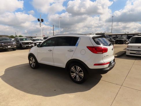 Used 2015 Kia Sportage EX image 16