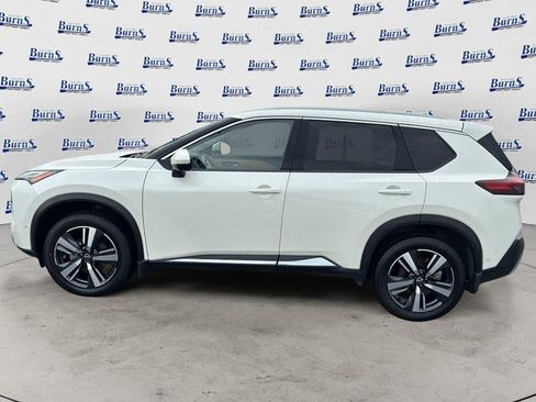 Used 2023 Nissan Rogue Platinum FWD image 4