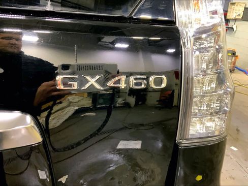 Certified 2023 Lexus GX 460 Premium w/ Premium Package image 9