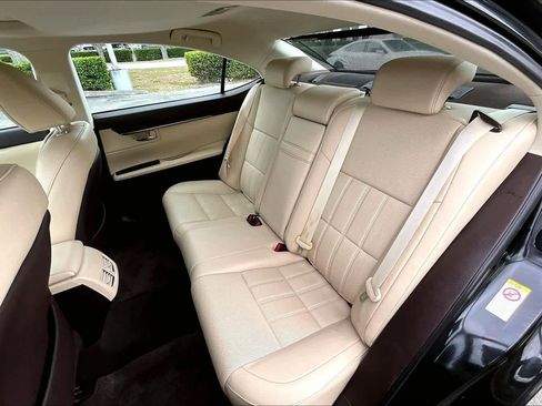 Used 2018 Lexus ES 350 image 20