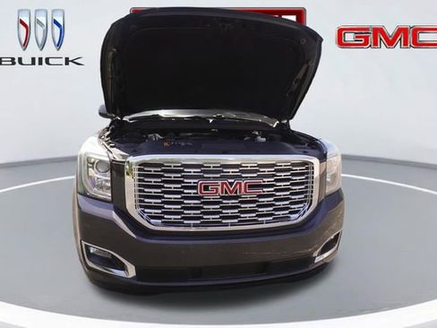 Used 2018 GMC Yukon Denali RWD image 21