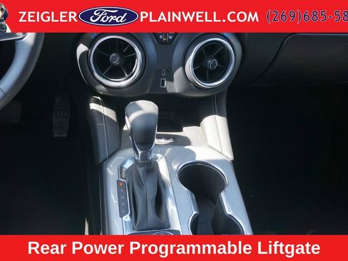 Used 2023 Chevrolet Blazer LT w/ Convenience Package AWD/4WD image 16