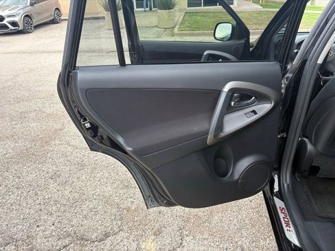 Used 2012 Toyota RAV4 Sport image 13