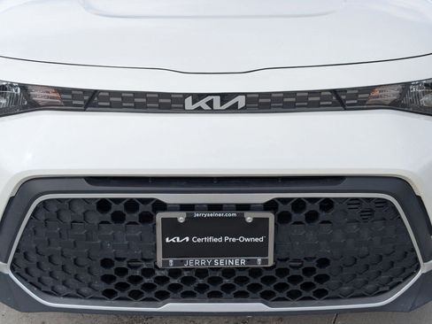Certified 2024 Kia Soul LX w/ Option Group 015 FWD image 9