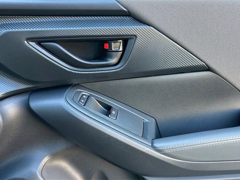 New 2025 Subaru Crosstrek 2.0i Premium image 20
