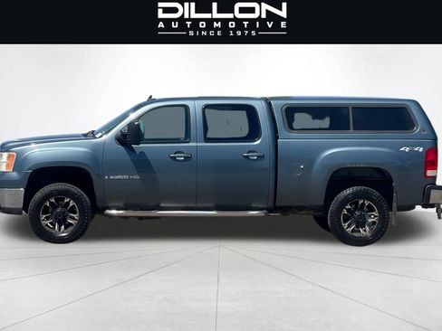 Used 2007 GMC Sierra 2500 SLT w/ Convenience Package AWD/4WD image 7