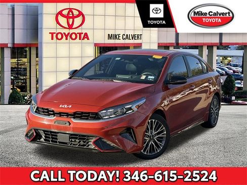 Used 2023 Kia Forte GT-Line w/ GT-Line Premium Package image 1