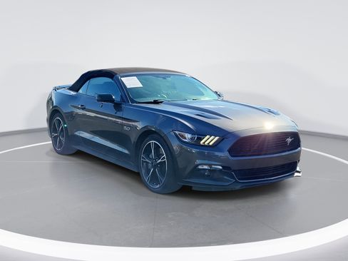 Used 2017 Ford Mustang GT Premium image 2