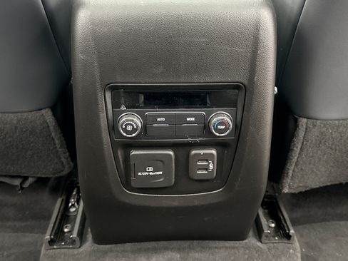Used 2023 Buick Enclave Essence w/ Experience Buick Package AWD/4WD image 21
