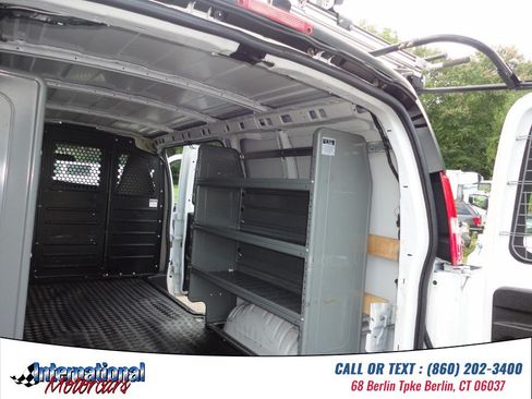 Used 2020 Chevrolet Express 2500 w/ Driver Convenience Package RWD image 15