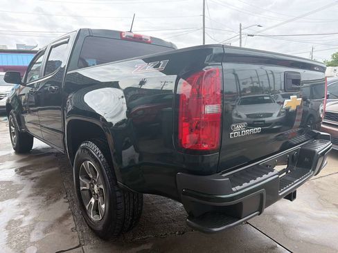 Used 2015 Chevrolet Colorado Z71 image 4
