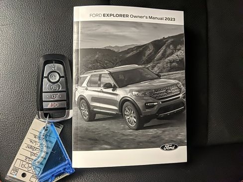 Certified 2023 Ford Explorer ST-Line image 30