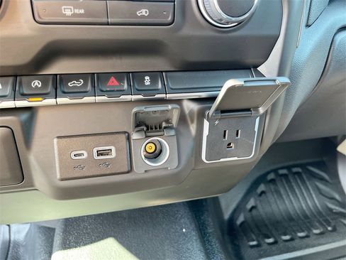 New 2026 Chevrolet Silverado 1500 W/T w/ WT Value Package image 34