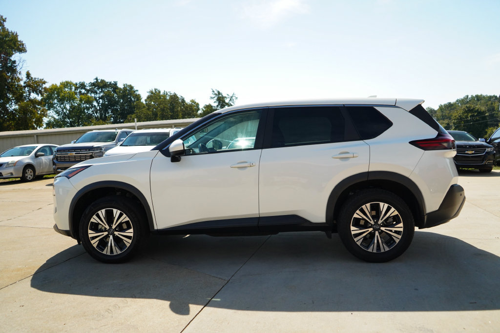Used 2023 Nissan Rogue SV FWD image 23