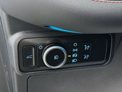 Used 2025 Ford Explorer ST AWD/4WD image 15