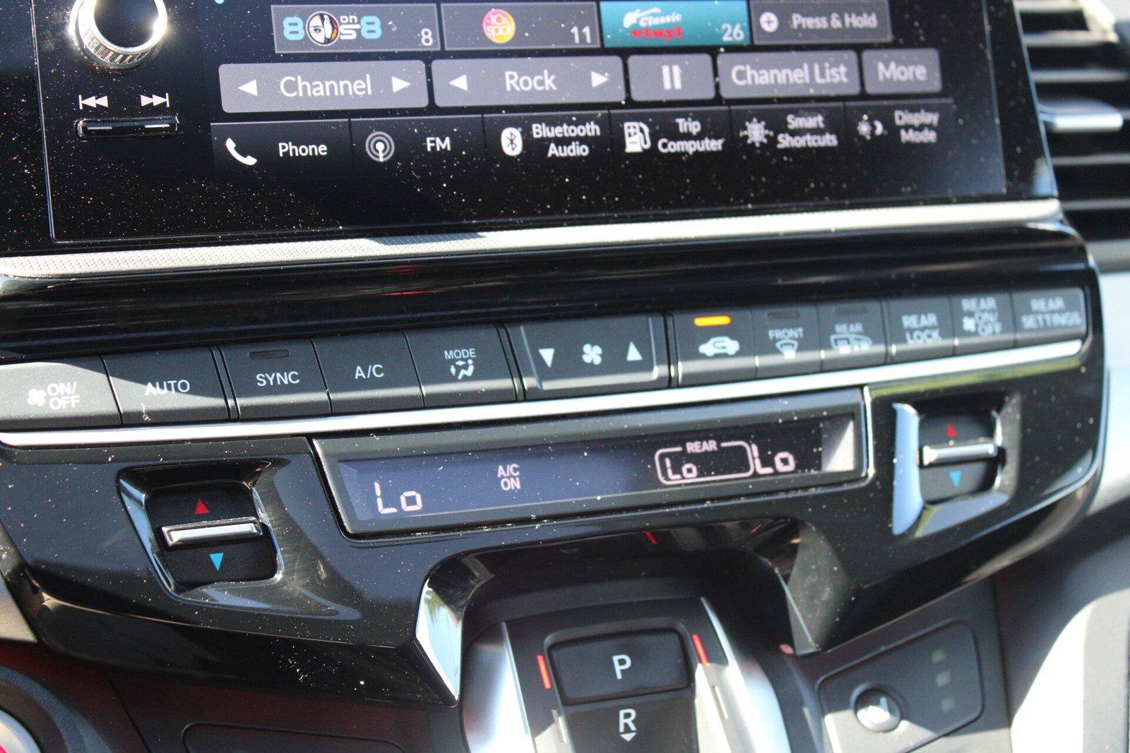 Used 2025 Honda Odyssey Sport-L image 33
