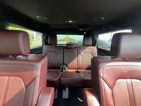 Used 2023 Ford Expedition Max Limited AWD/4WD image 20
