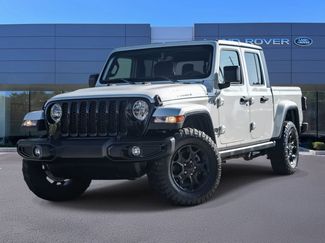 Used 2023 Jeep Gladiator Sport AWD/4WD video 1