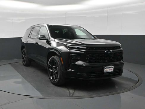 New 2026 Chevrolet Traverse RS image 3