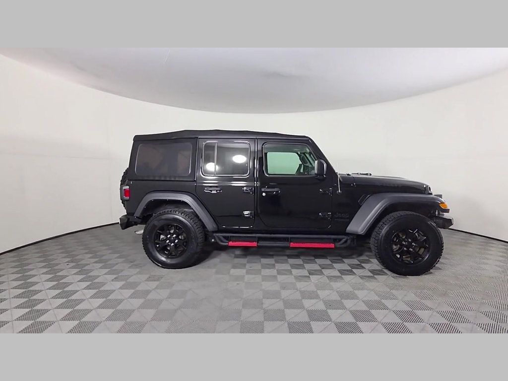 Used 2022 Jeep Wrangler Unlimited Sport AWD/4WD image 3