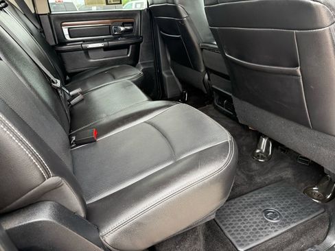 Used 2015 RAM 1500 Laramie w/ Convenience Group AWD/4WD image 23