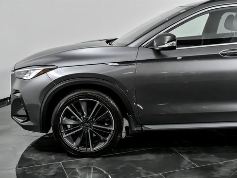 Used 2023 INFINITI QX55 Luxe w/ Cargo Package image 6