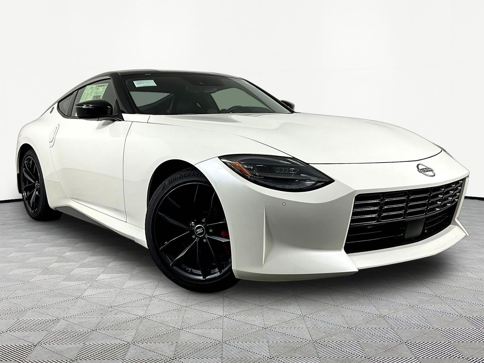 New 2026 Nissan Z Performance w/ Floor Mat Package RWD image 3