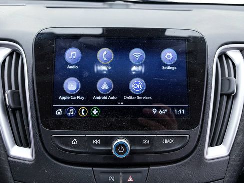 Used 2025 Chevrolet Malibu LS FWD image 18