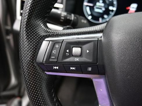 Used 2024 Mitsubishi Outlander 4WD Plug-In Hybrid image 33