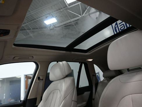 Used 2015 BMW X5 xDrive50i image 34