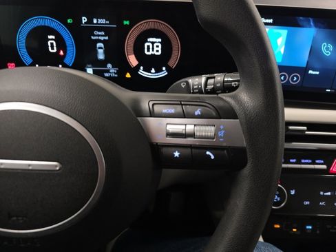 Used 2025 Hyundai Tucson SEL image 15