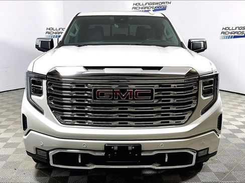 Used 2024 GMC Sierra 1500 Denali AWD/4WD image 2