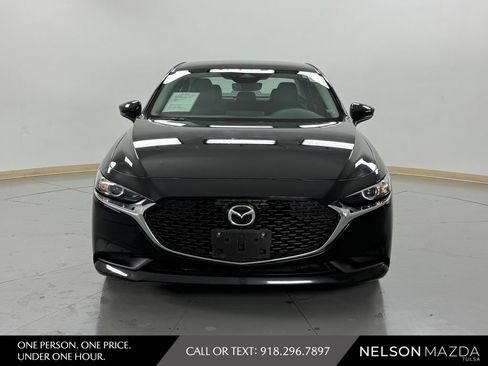 Used 2025 MAZDA MAZDA3 s FWD image 2