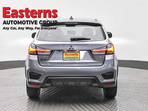Used 2024 Mitsubishi Outlander Sport SE AWD/4WD image 6
